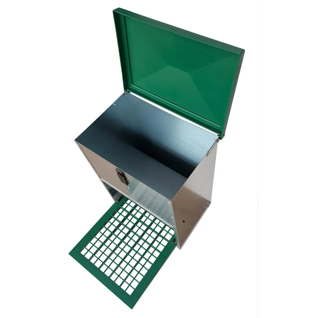 Feed-o-Matic Treadle Feeder