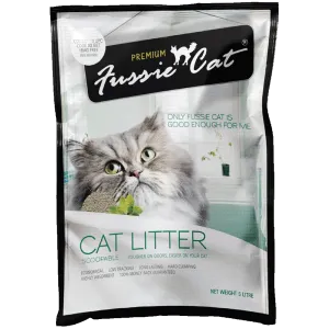 Fussie Cat Bentonite Litter Scoopable Unscented 10L