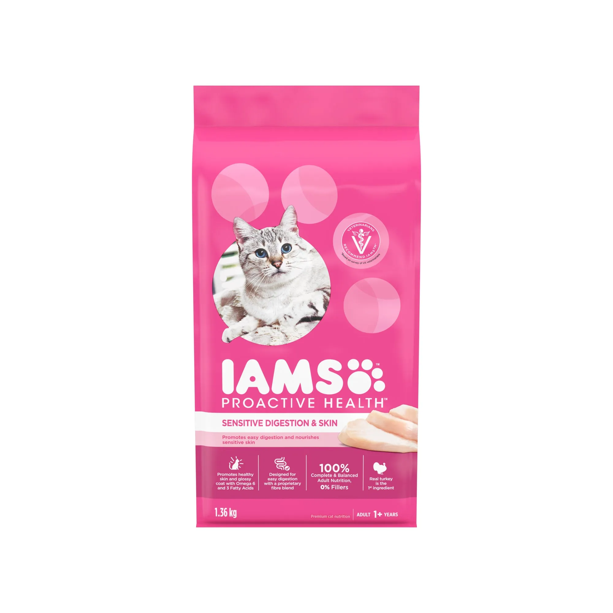 IAMS PROACTIVE HEALTH Adult Sensitive Digestion & Skin Dry Cat Food with Turkey, 1.36 kg