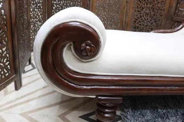 Wood Hand Carved Couch (Sheesham Wood)